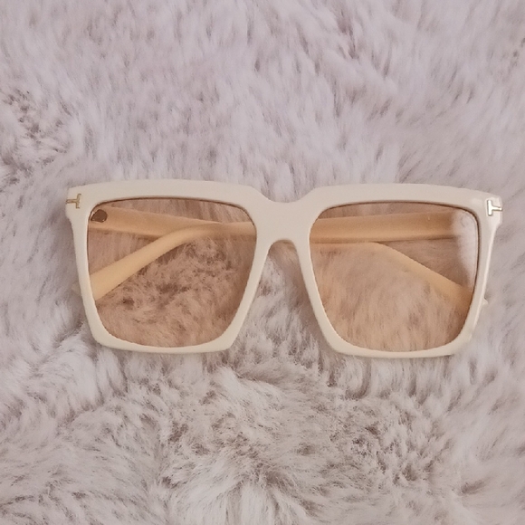 Accessories - Cream Square Sunglasses